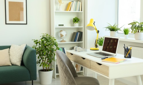 living area that includes ample seating spaces and bright lighting